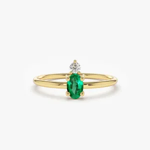 14K Gold Oval Emerald and Diamond Ring