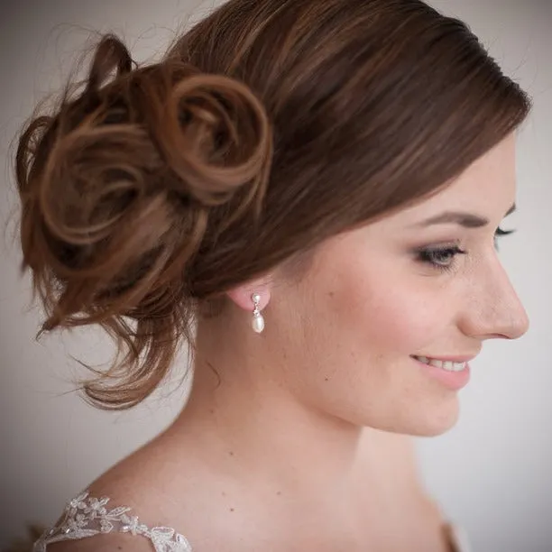 Anna II Vintage Pearl Bridal Earrings