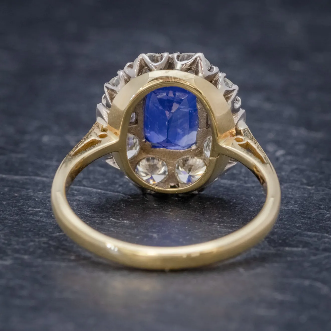 Art Deco Style Sapphire Diamond Cluster Ring 18Ct Gold 2.80Ct Sapphire